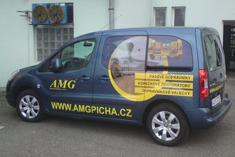 AMG Karel Pícha | Reklamní polep auta